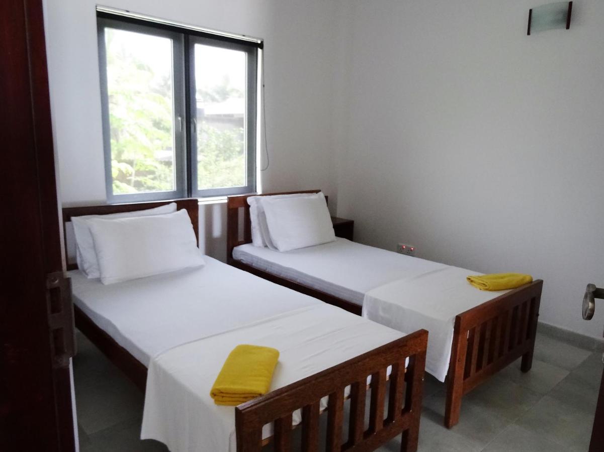 קלוטארה Amssler Beach Stay מראה חיצוני תמונה