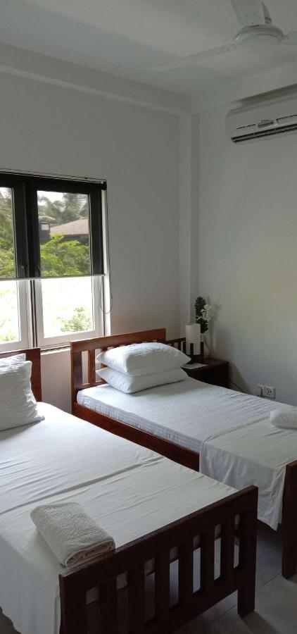 קלוטארה Amssler Beach Stay מראה חיצוני תמונה