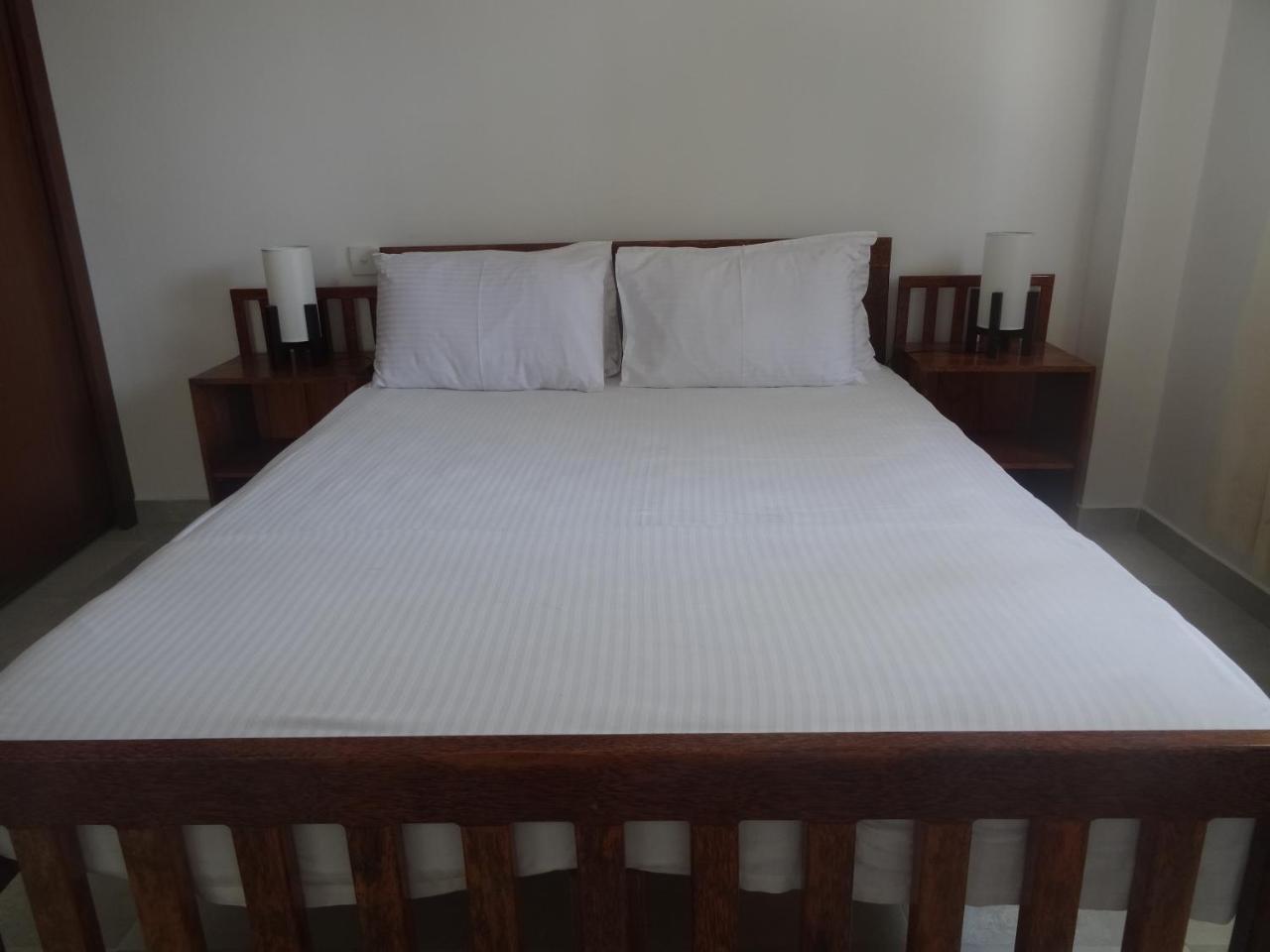 קלוטארה Amssler Beach Stay מראה חיצוני תמונה