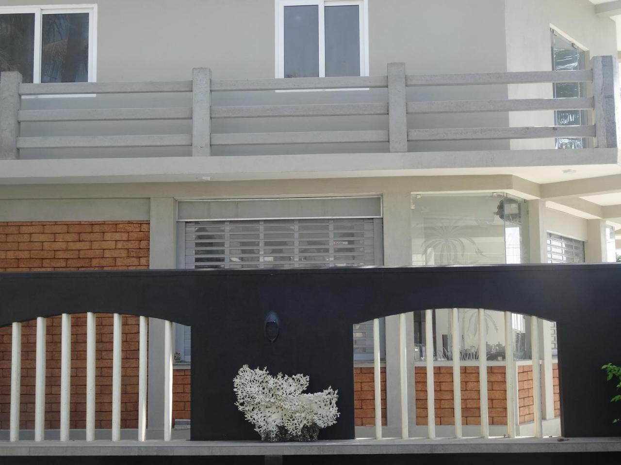 קלוטארה Amssler Beach Stay מראה חיצוני תמונה
