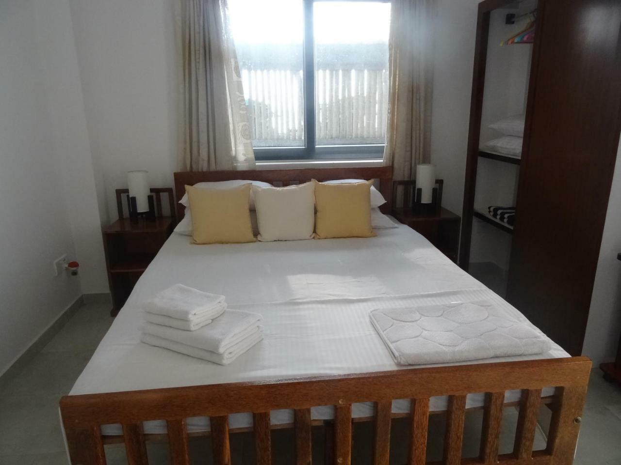 קלוטארה Amssler Beach Stay מראה חיצוני תמונה
