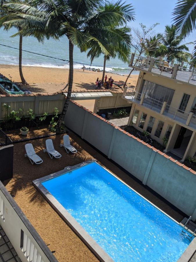 קלוטארה Amssler Beach Stay מראה חיצוני תמונה
